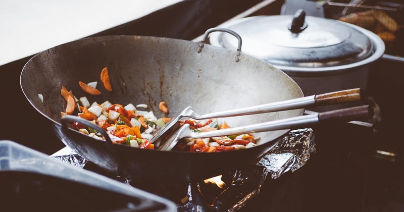 Recettes asiatiques rapides au wok pour le soir : 15 idees express